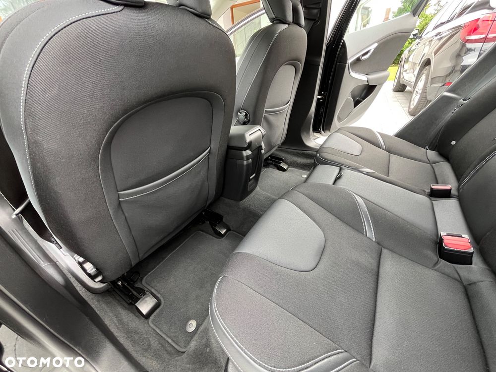 Volvo V40 - 33