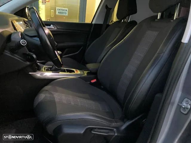 Peugeot 308 SW BlueHDi 130 Allure Pack - 22