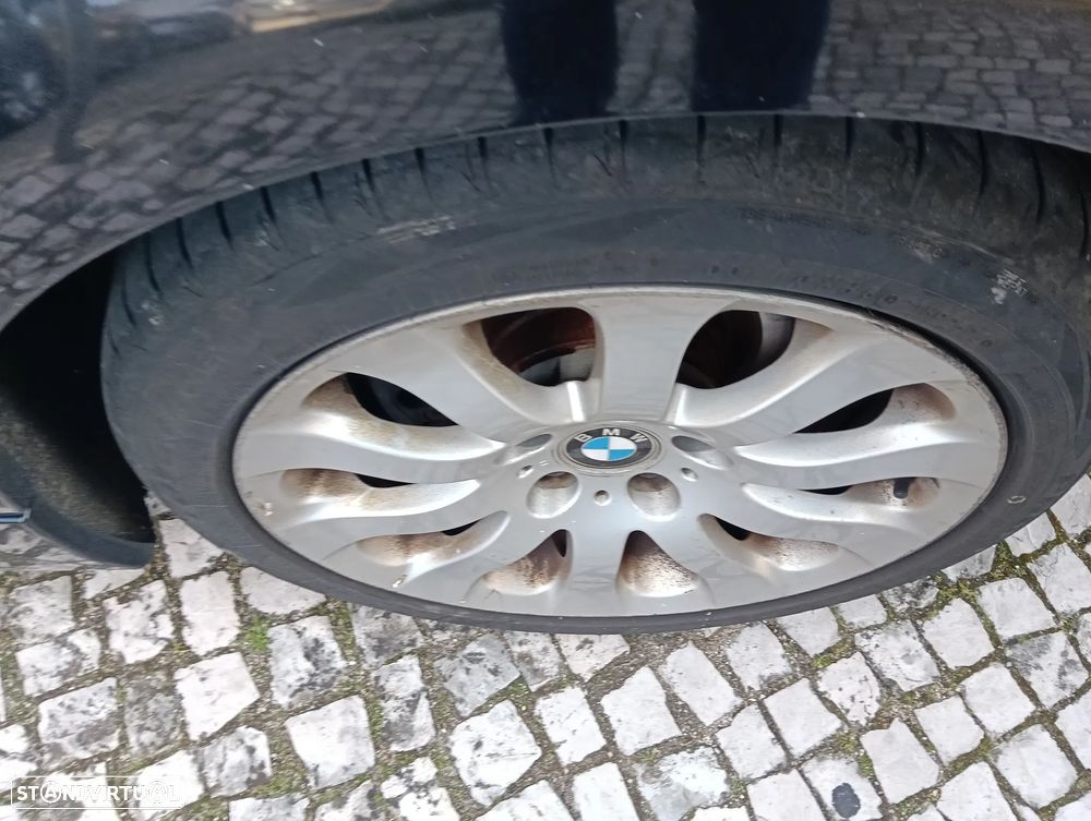 BMW 320 d Sport - 11