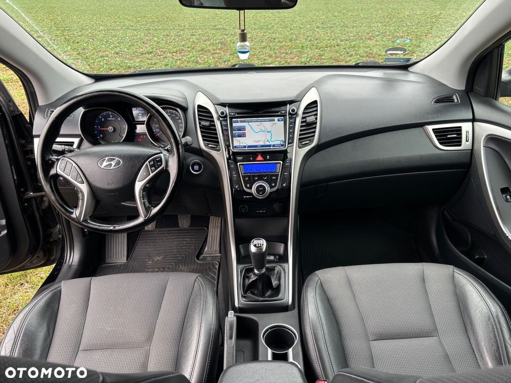 Hyundai i30 1.6 CRDI Trend - 17