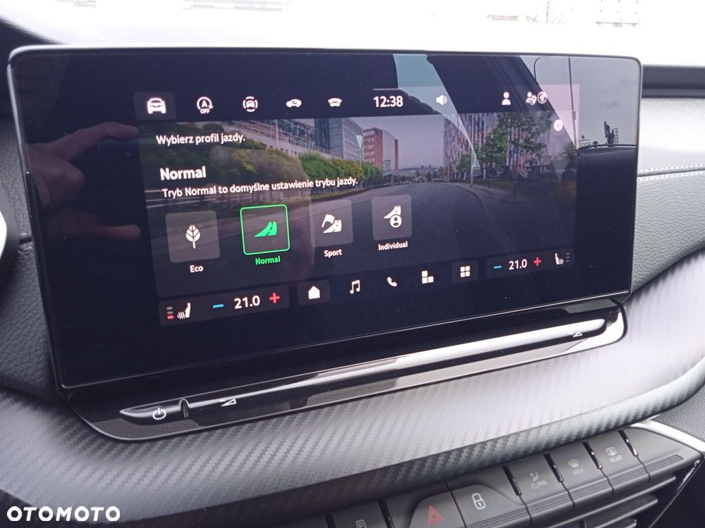 Skoda Octavia 2.0 TDI Sportline DSG - 30