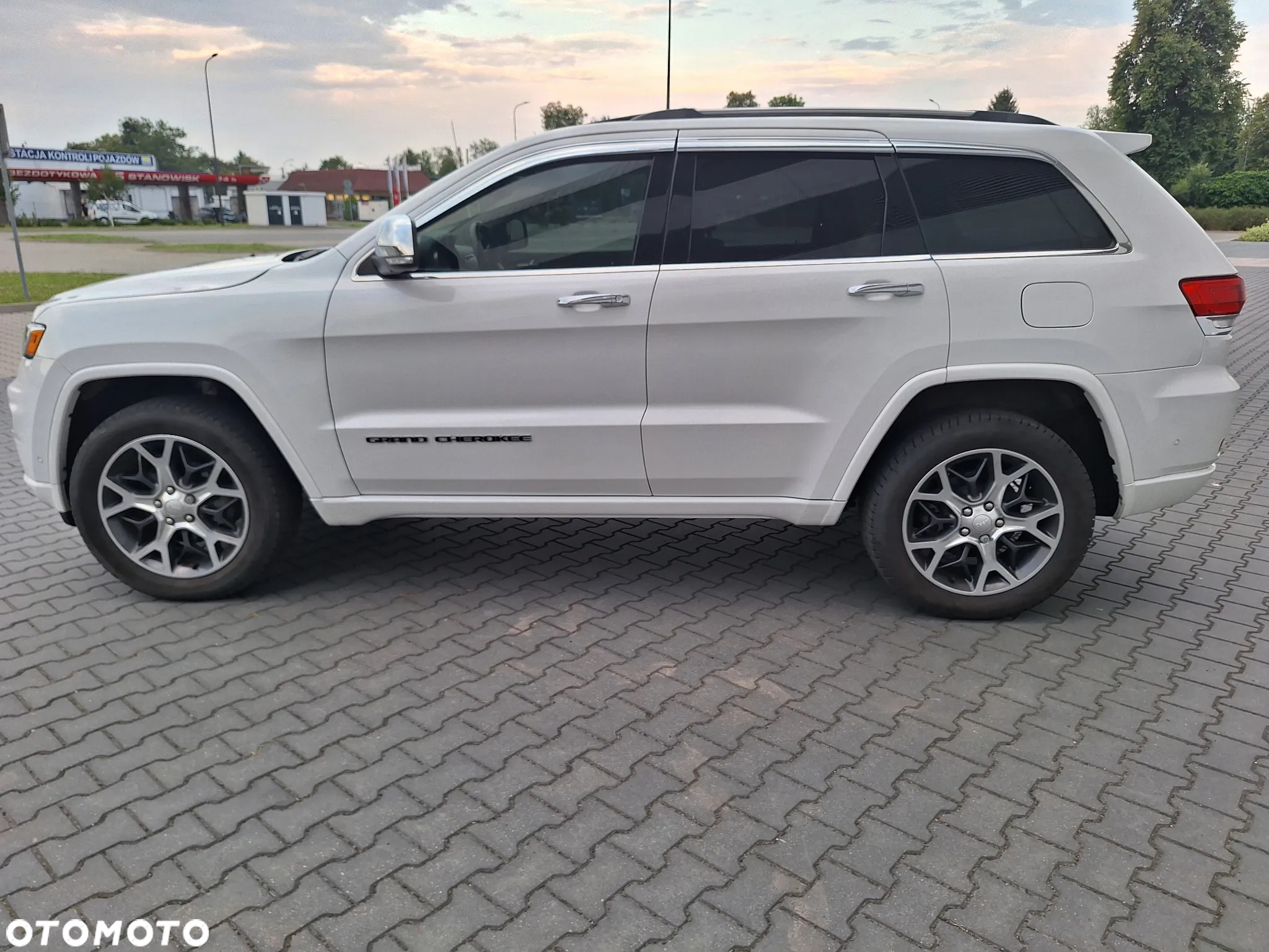 Jeep Grand Cherokee 3.6 V6 Overland - 2
