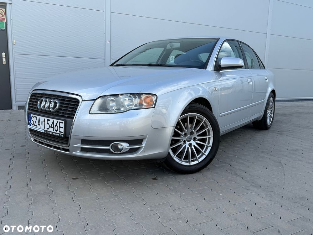 Audi A4 Limousine - 3