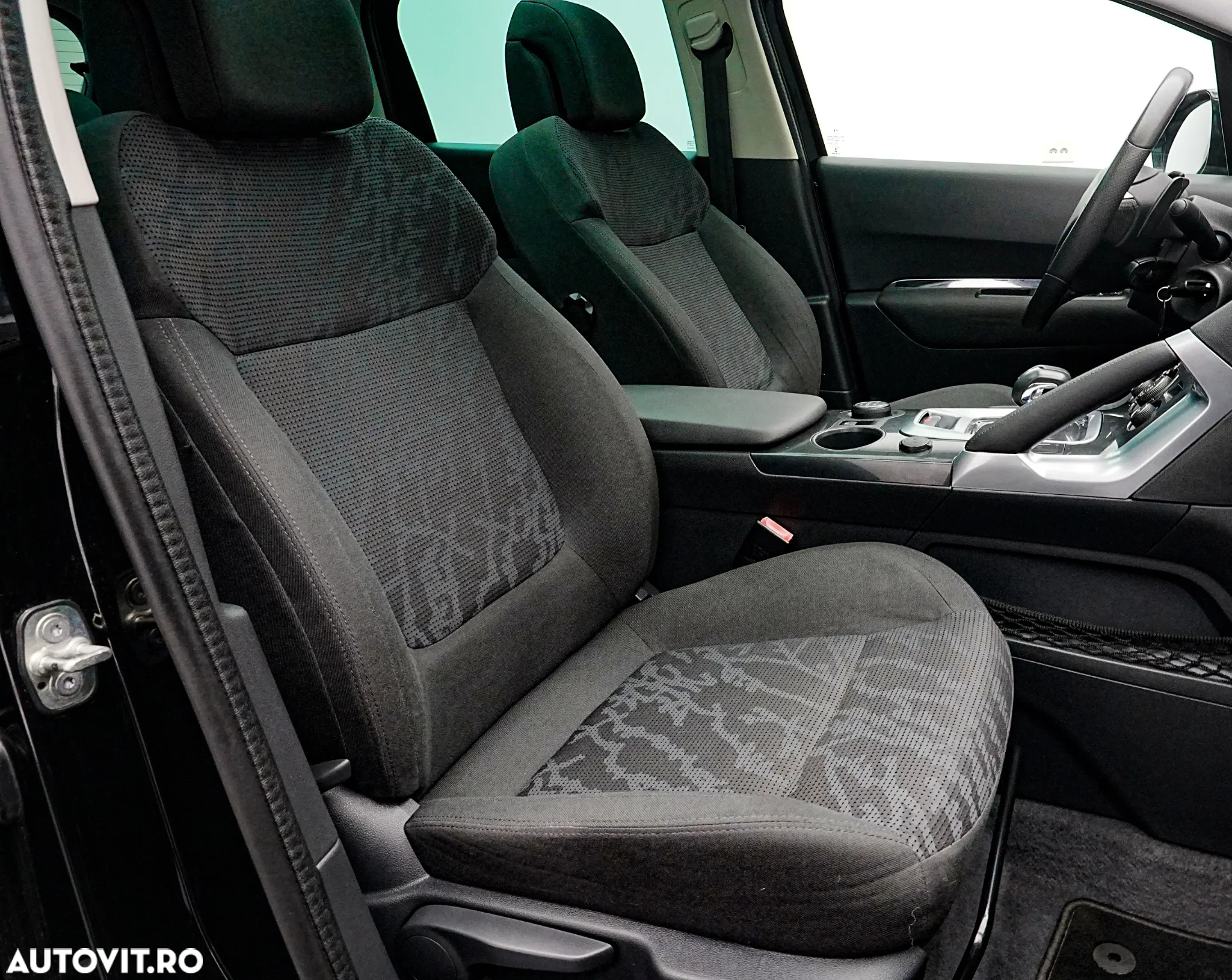 Peugeot 3008 - 16