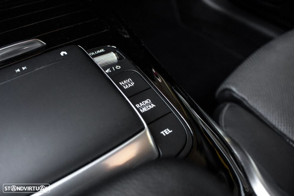 Mercedes-Benz CLA 35 AMG 4Matic - 23