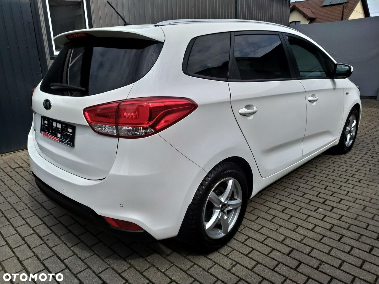 Kia Carens 1.7 CRDi Spirit - 7