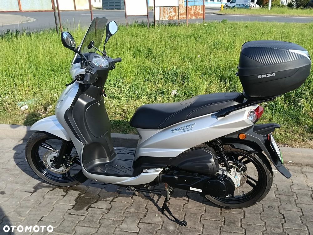 Peugeot Tweet - 2