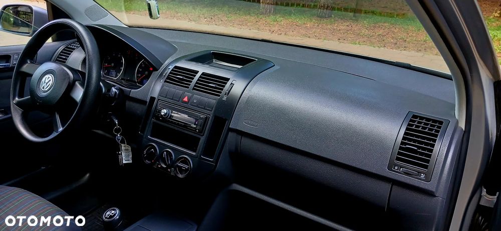 Volkswagen Polo 1.4 Tour - 9