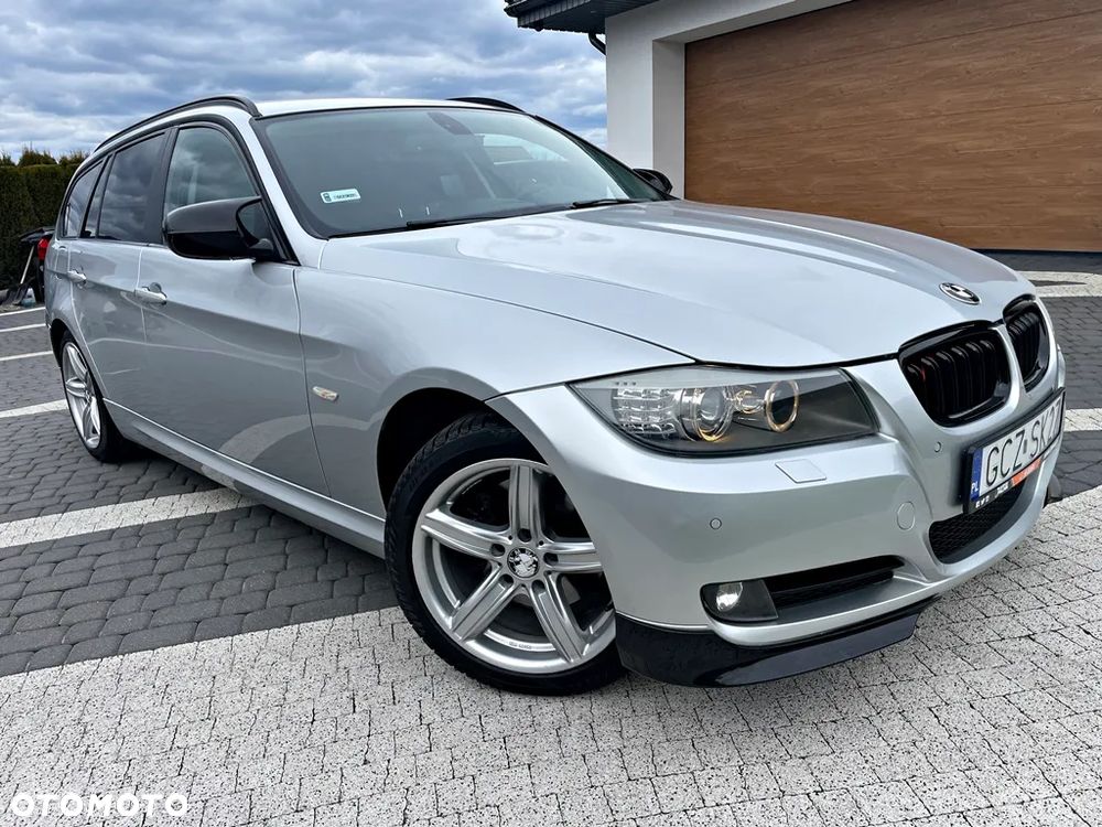 BMW Seria 3 318d DPF Touring Edition Exclusive - 6