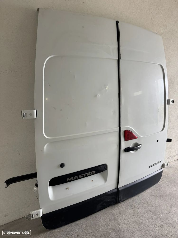 Porta Trás Esquerda Renault Master 2016 - 2