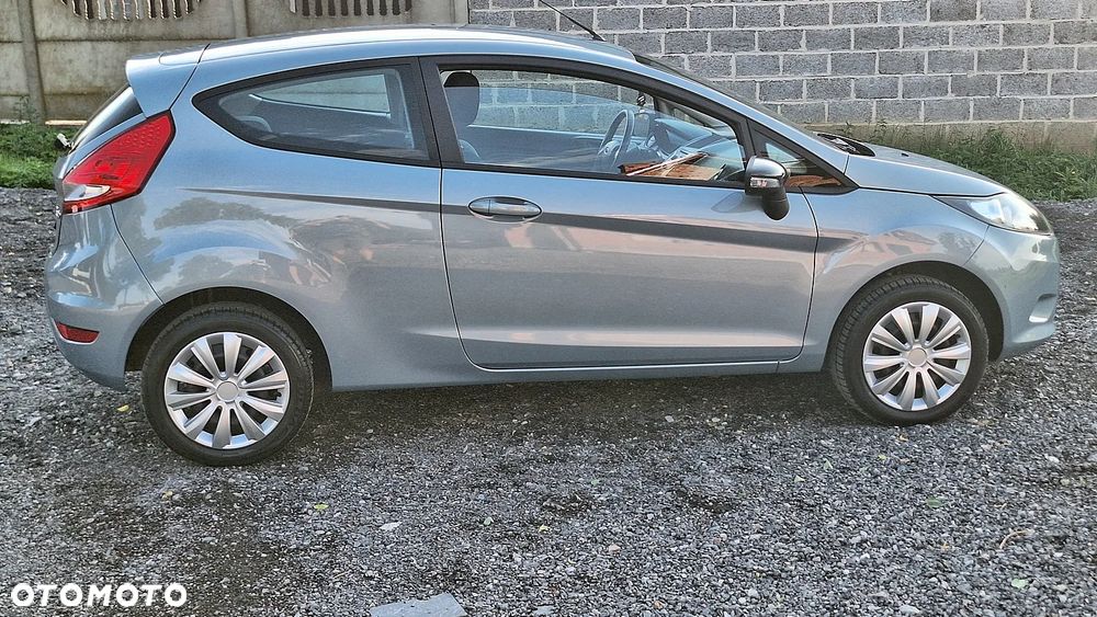 Ford Fiesta - 3