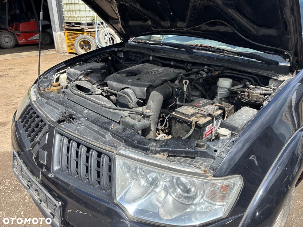 Mitsubishi L200 2.5 DID DC Intense - 10