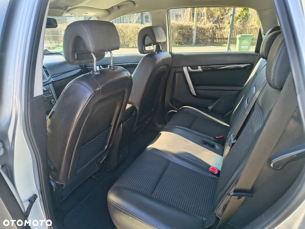 Chevrolet Captiva 2.4 2WD 7 Sitzer LS Family Edition - 19