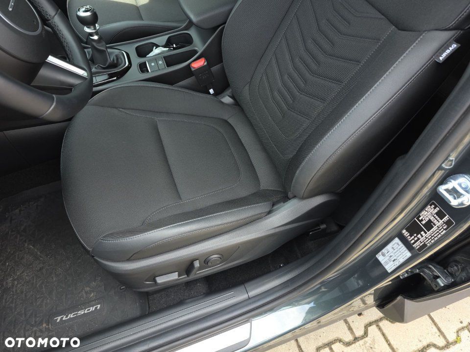 Hyundai Tucson - 13