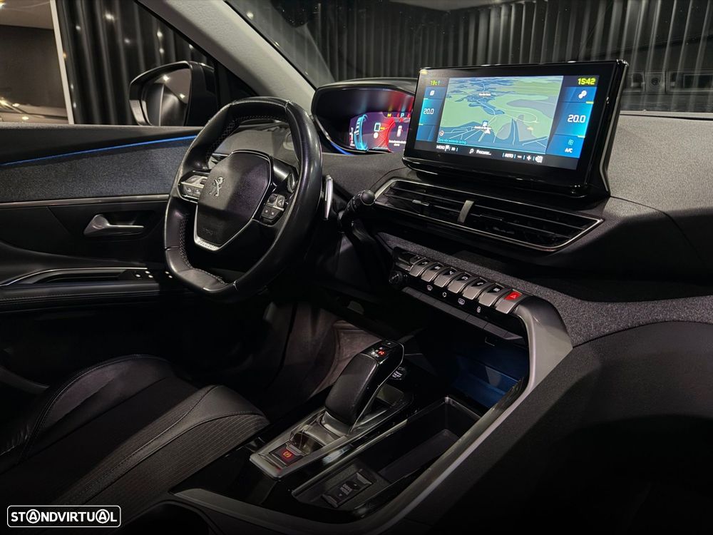 Peugeot 3008 1.6 Hybrid Allure e-EAT8 - 33