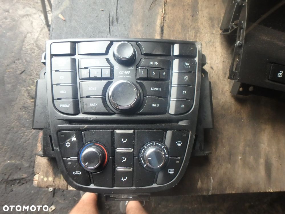 Radio Opel Astra J - 1