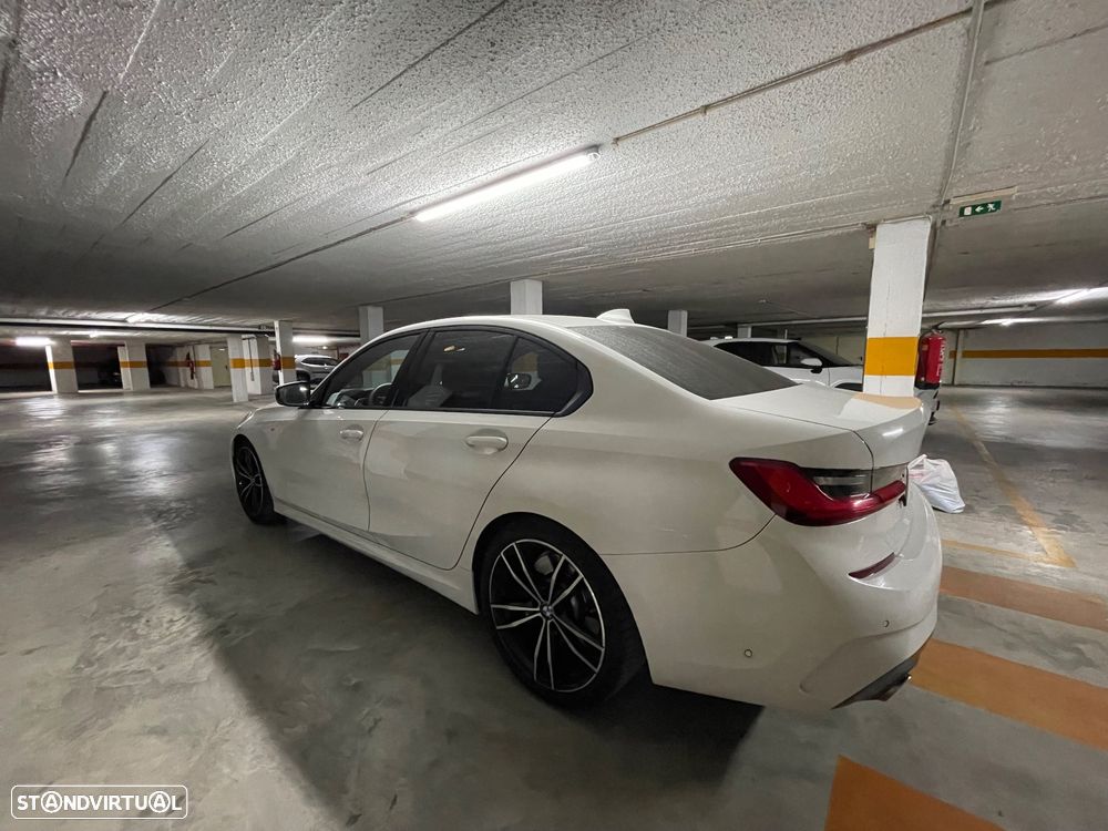 BMW 320 d Pack M Auto - 3
