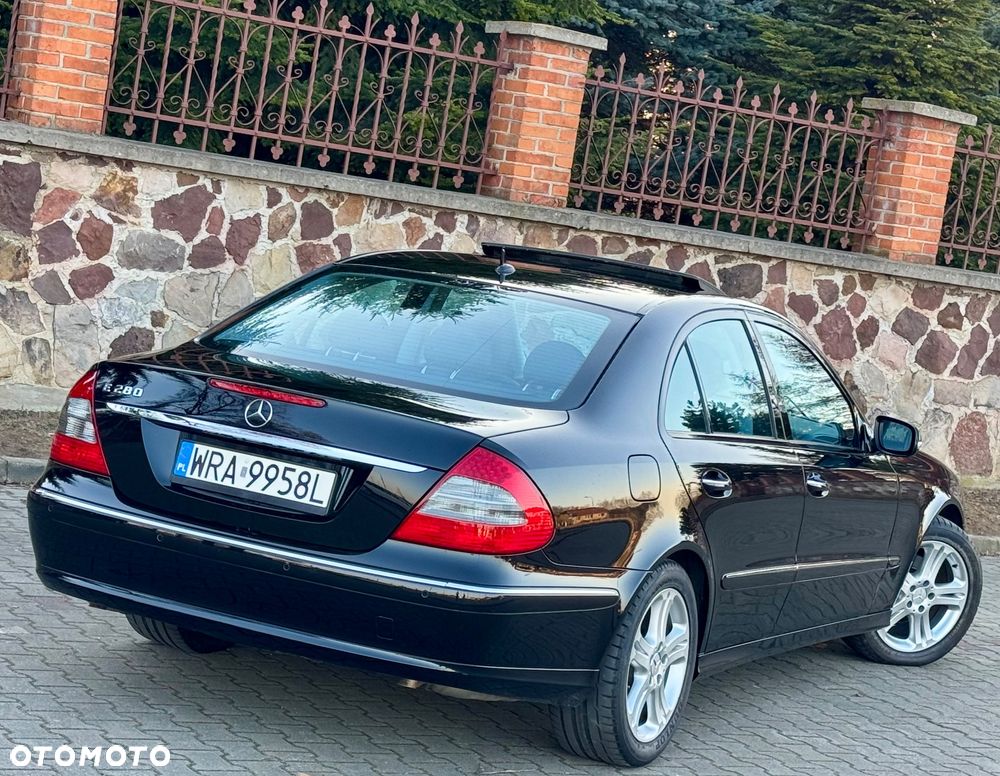 Mercedes-Benz Klasa E - 16
