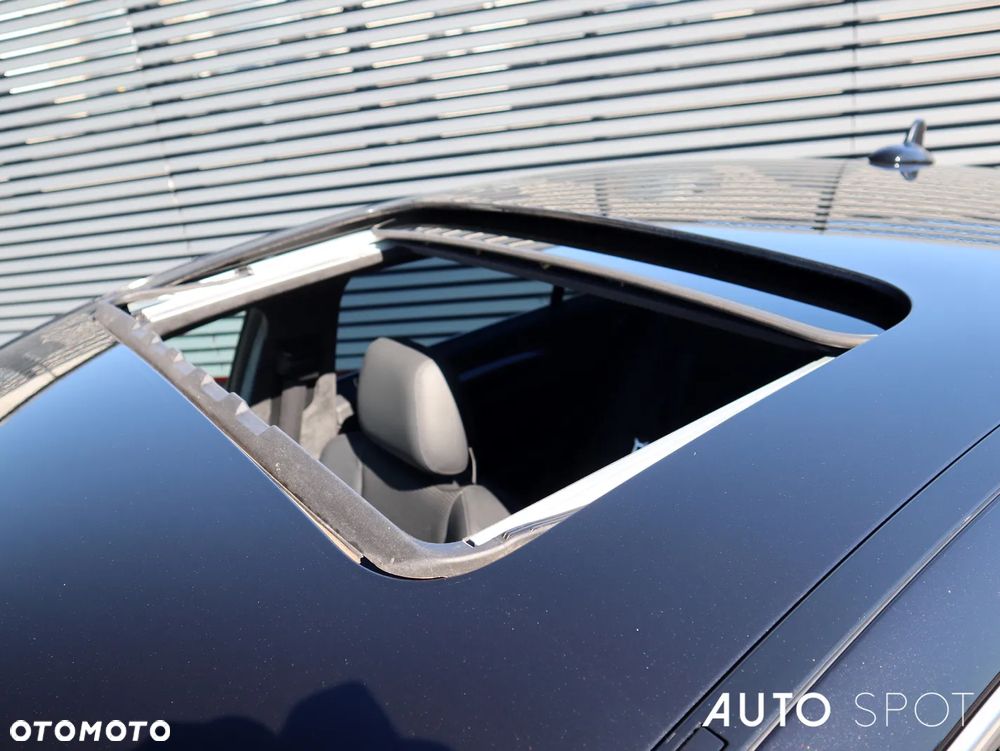 Mercedes-Benz CLS 63 AMG - 15