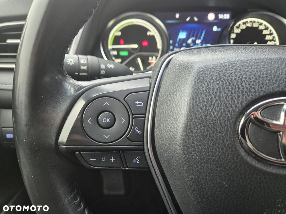 Toyota Camry 2.5 Hybrid Prestige CVT - 18