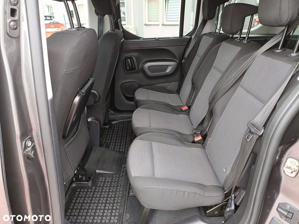 Toyota Proace City Verso 1.2 D-4T Family - 12