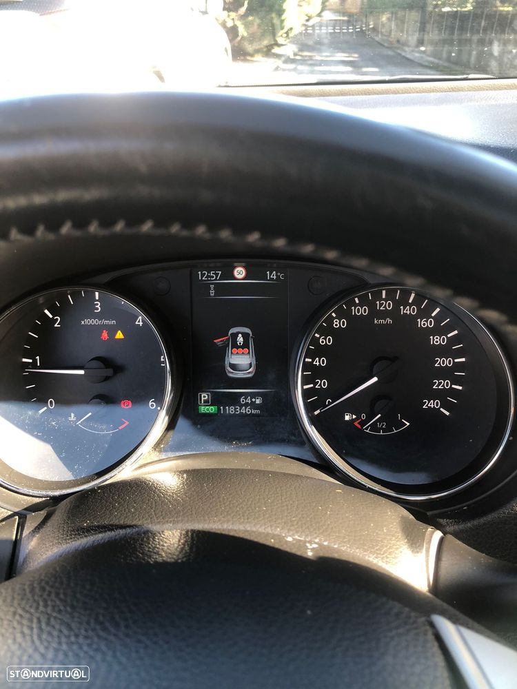 Nissan Qashqai 1.6 dCi Acenta Xtronic - 19