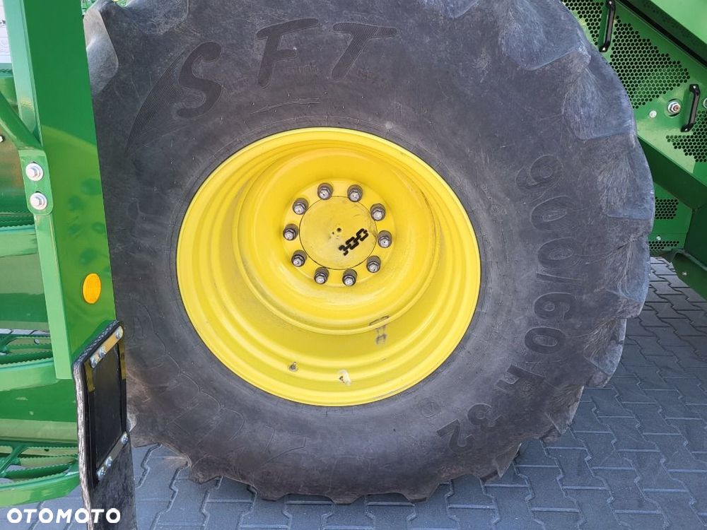 John Deere T 670 i - 9