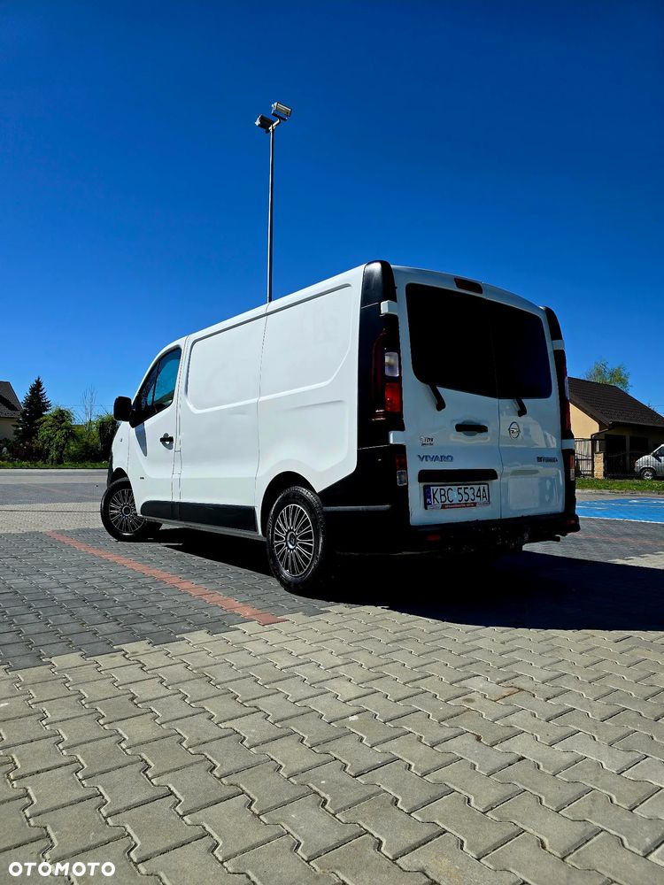 Opel Vivaro - 27