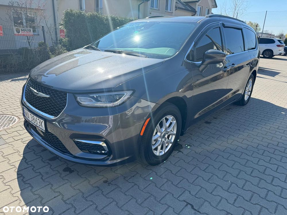 Chrysler Pacifica - 7