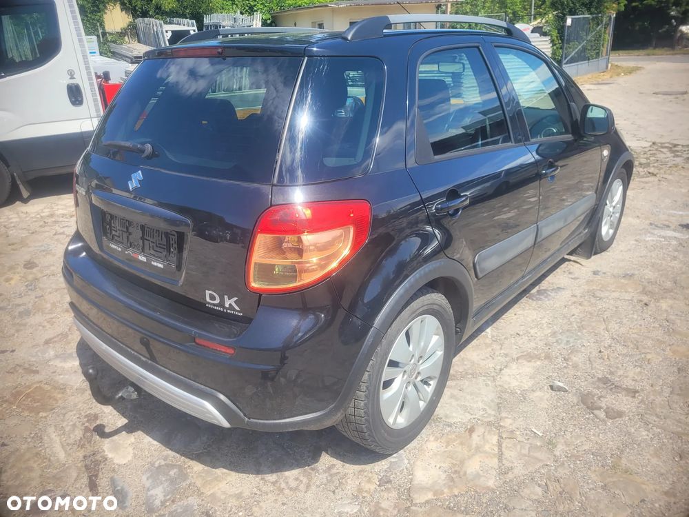 Suzuki SX4 1.9 DDiS DPF 4x2 Comfort - 14