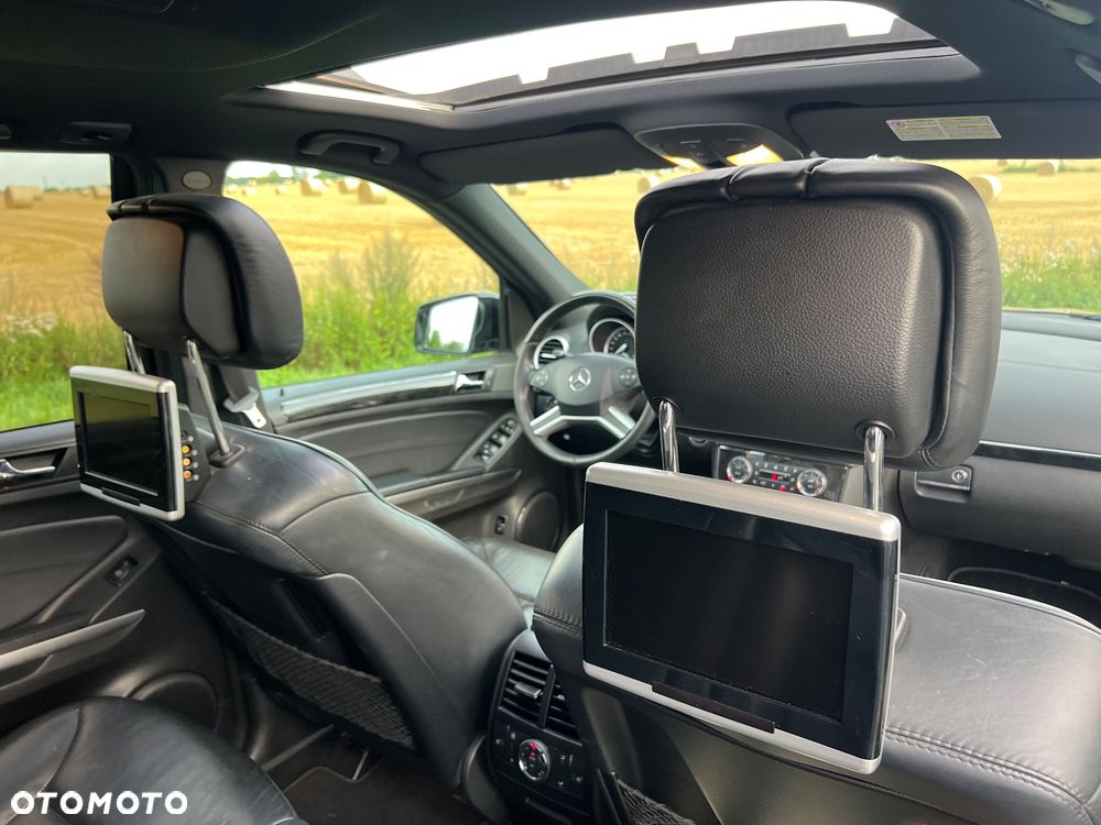 Mercedes-Benz GL 450 CDI - 12