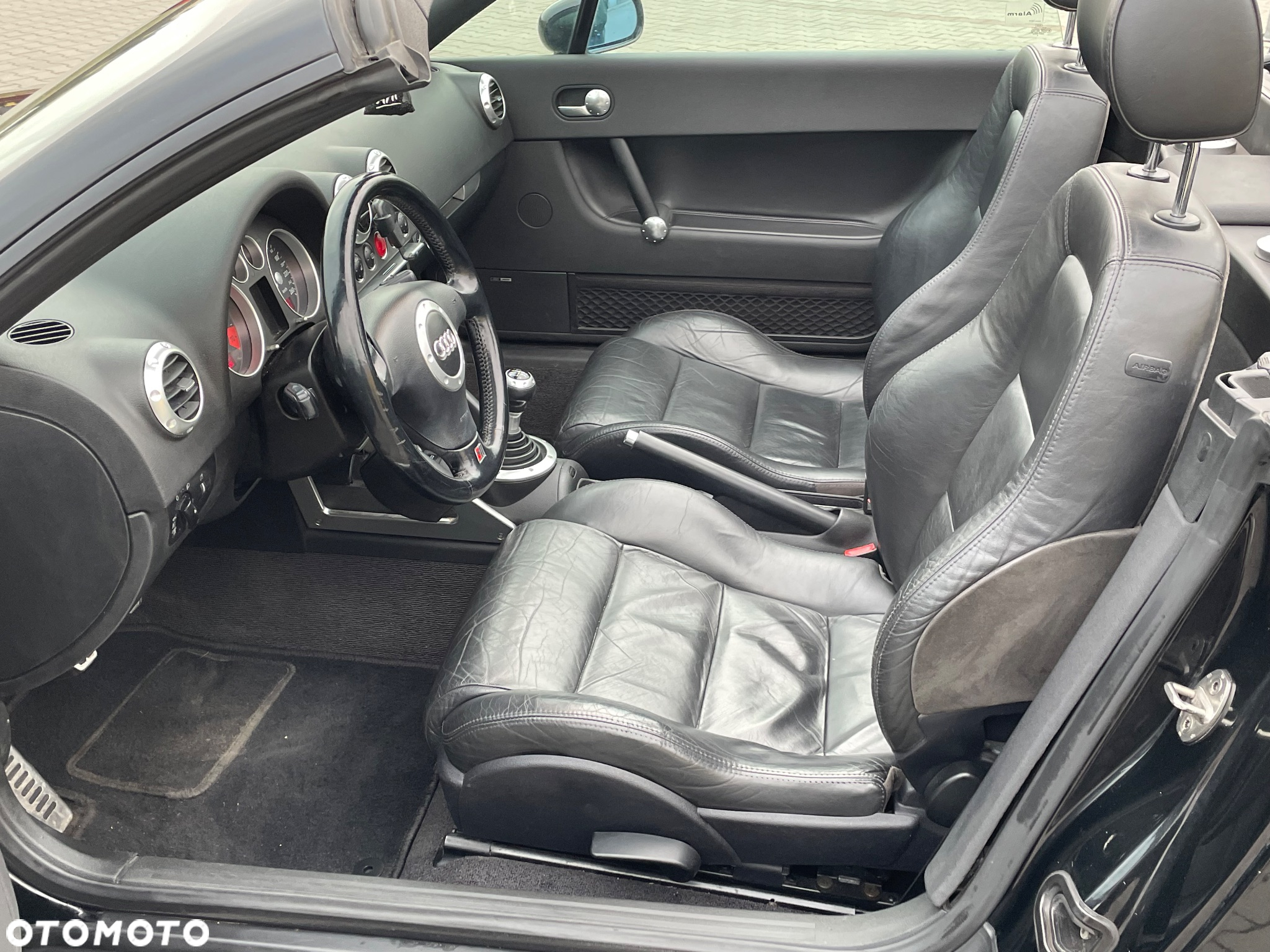 Audi TT Coupé 1.8T - 17