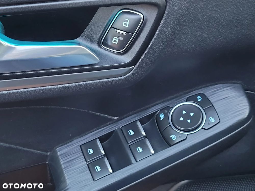 Ford Kuga 1.5 EcoBlue TITANIUM X - 17