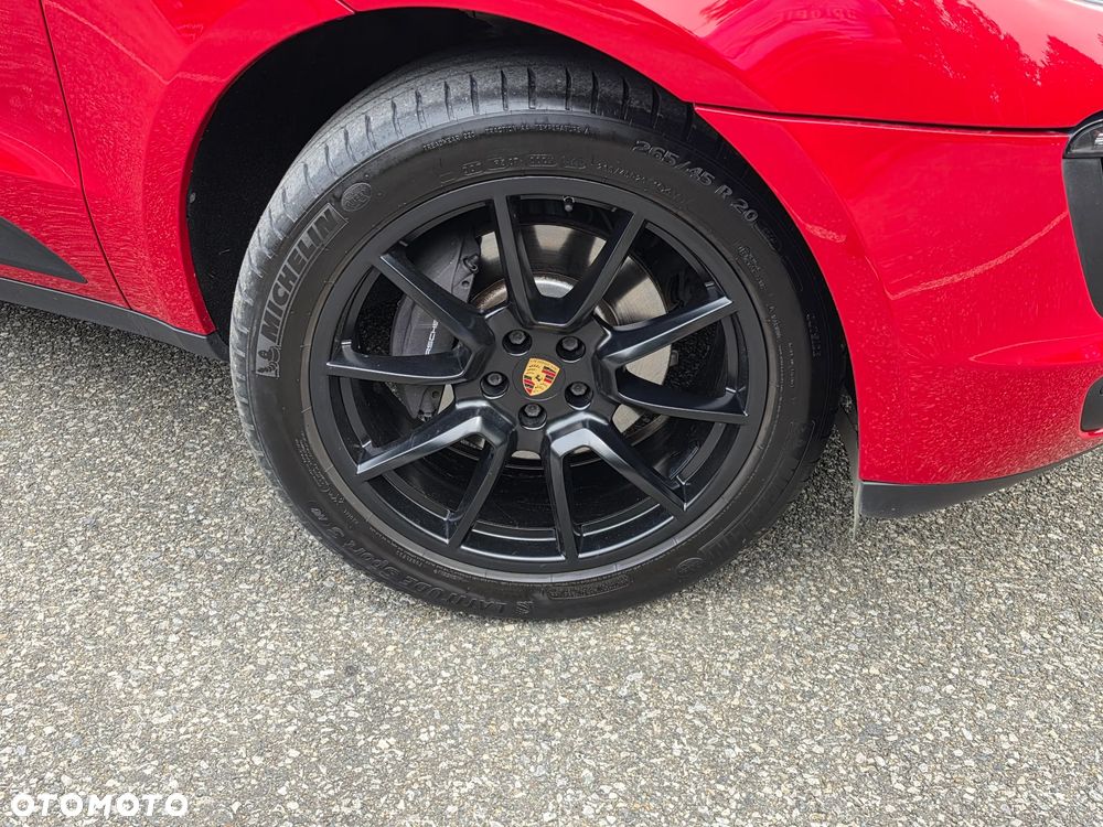 Porsche Macan - 17