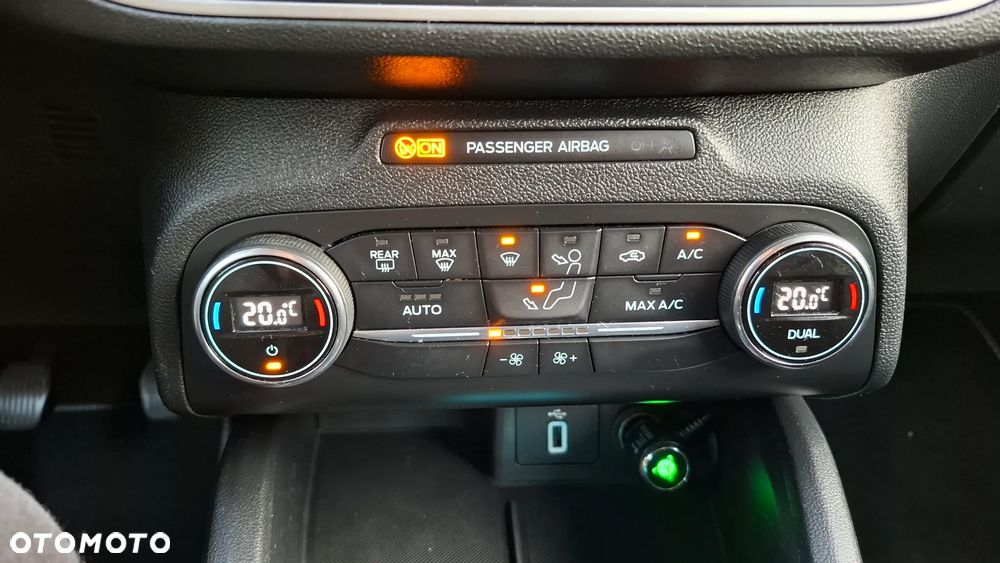 Ford Focus 1.5 EcoBlue Trend Edition Business - 16