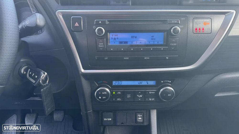 Toyota Auris Touring Sports 1.4 D-4D Active+AC - 20