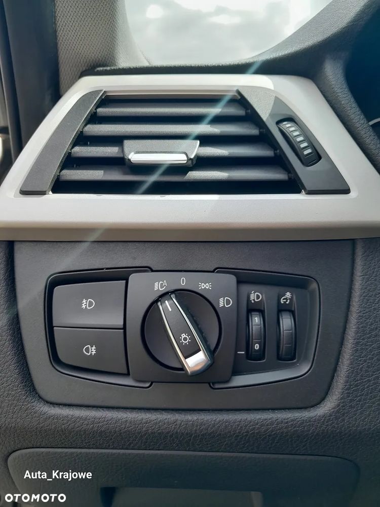BMW Seria 3 316d Edition Luxury Line Purity - 28