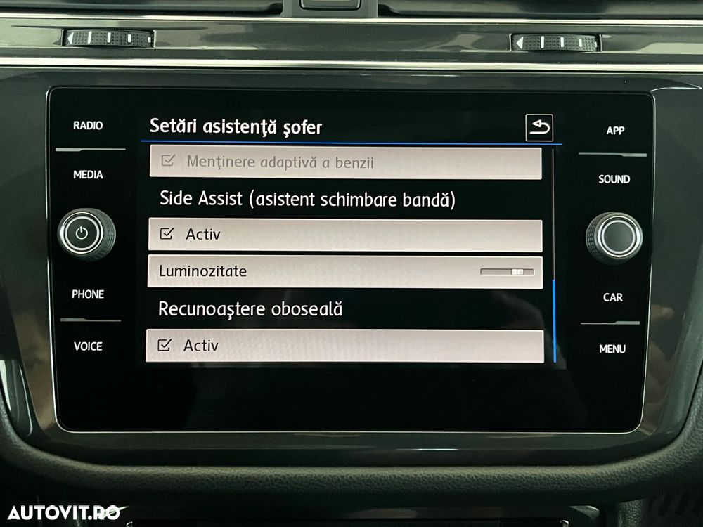 Volkswagen Tiguan - 30