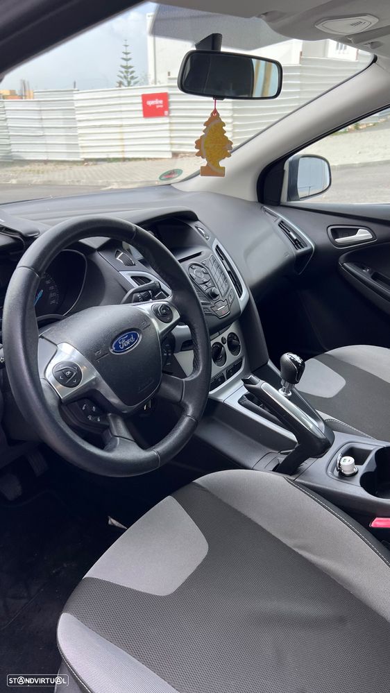 Ford Focus 1.6 EcoBoost S&S Titanium - 13