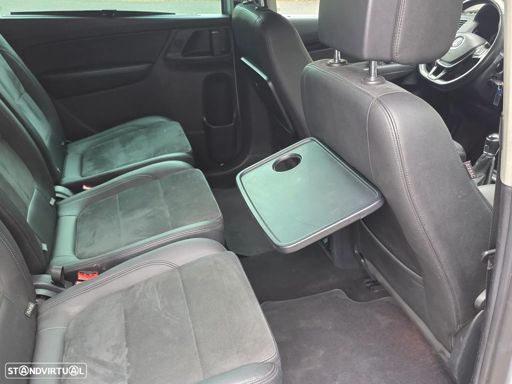 VW Sharan 2.0 TDI Highline - 12