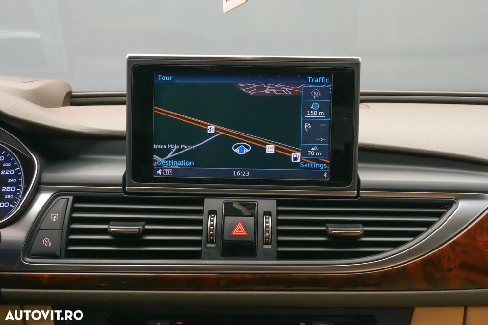 Audi A6 2.0 TDI Ultra S tronic - 22