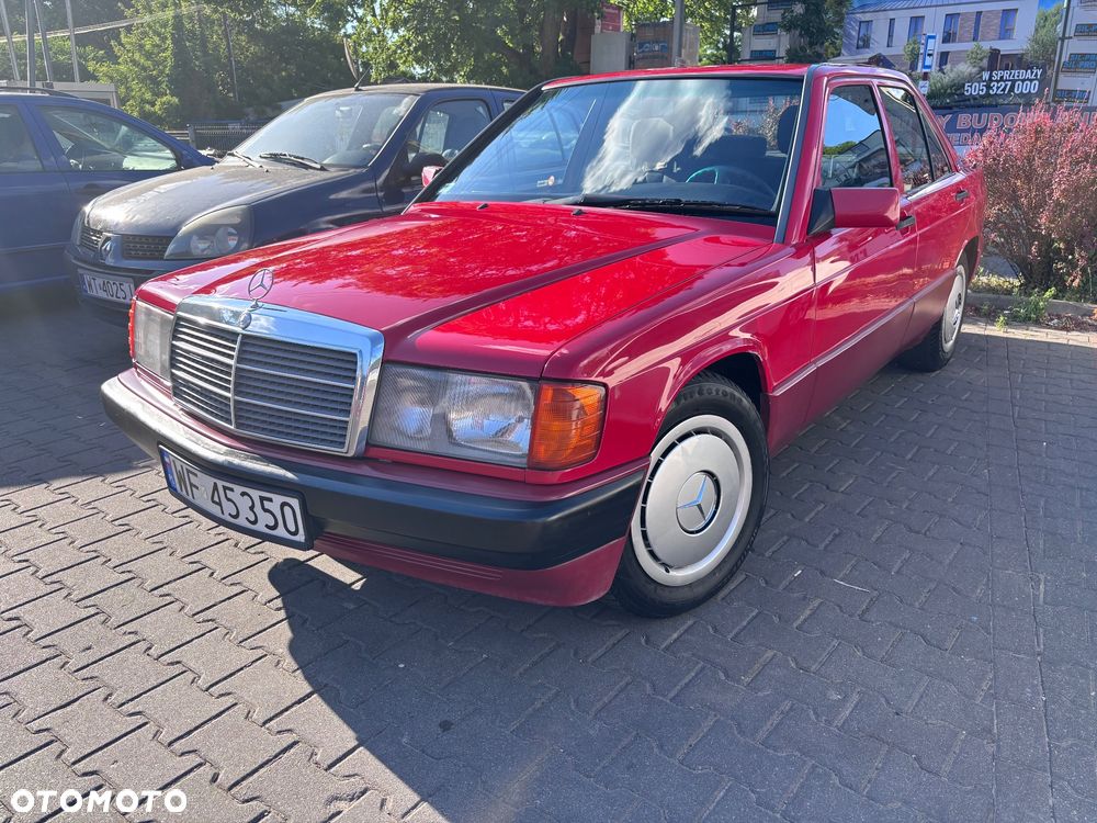Mercedes-Benz W201 (190) - 7