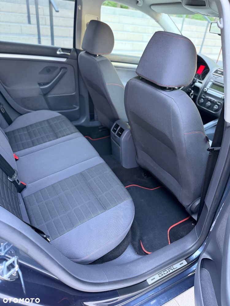 Volkswagen Golf 1.6 FSI Goal - 8