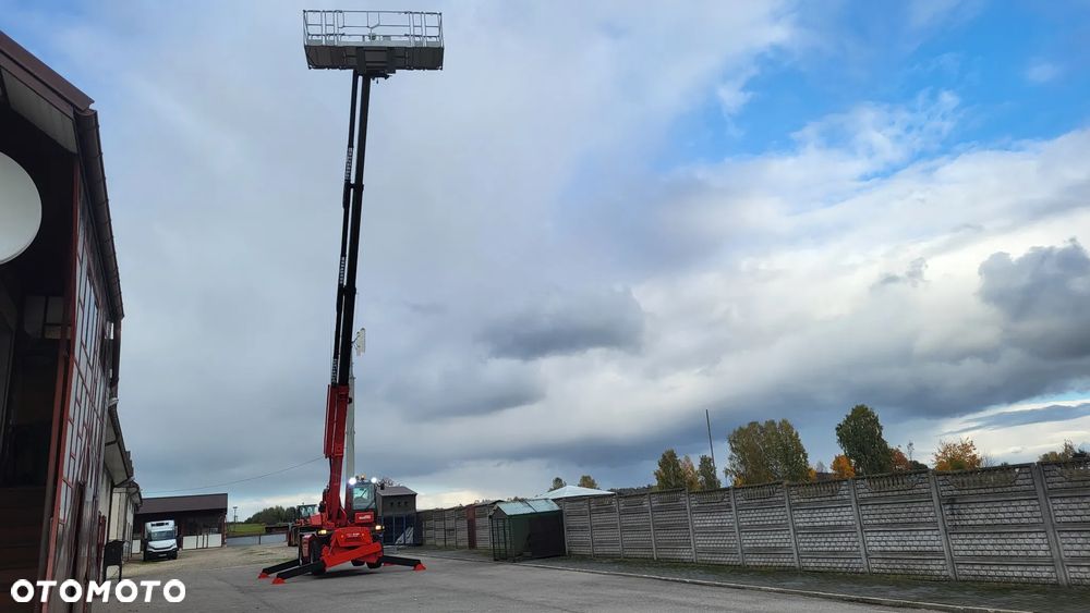 Manitou MTR 2150/ Ładowarka teleskopowa obrotowa  / Podnośnik koszowy sterowany z pilota/ - 15