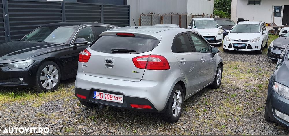Kia Rio 1.4 CRDI Platinum Edition - 4