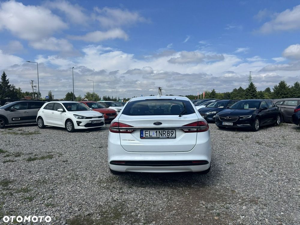 Ford Mondeo - 10