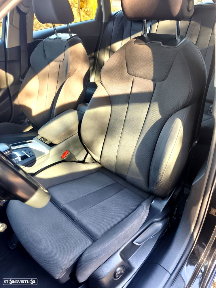 Audi A4 Avant 2.0 TDI S tronic - 4