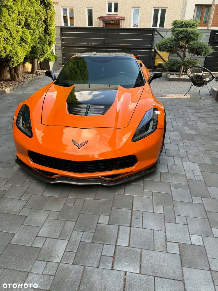 Chevrolet Corvette - 10