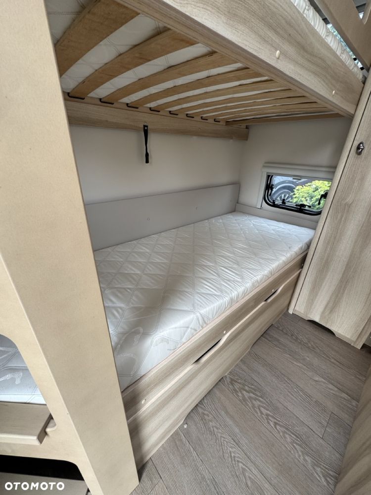 Hobby 560 KMFe De Luxe - 12