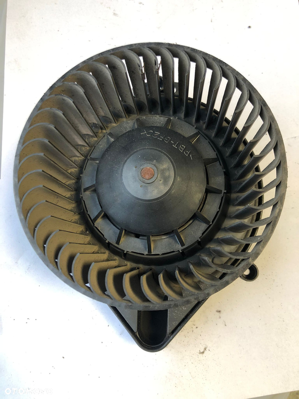Wentylator Dmuchawa Nawiewu Audi A4 B6  8E1820021A